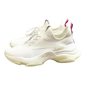 Steve Madden Size 9 White Casual Shoes New Never Have Been Wore NWOT